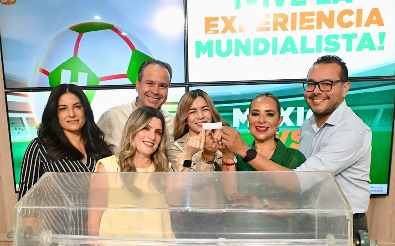 Contribuyente cumplida gana viaje y boletos para ver a México en el Mundial 2026