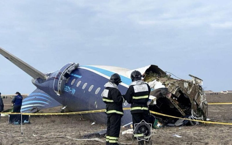 Azerbaiyán afirma que avión accidentado en el Mar Caspio fue derribado por misil ruso