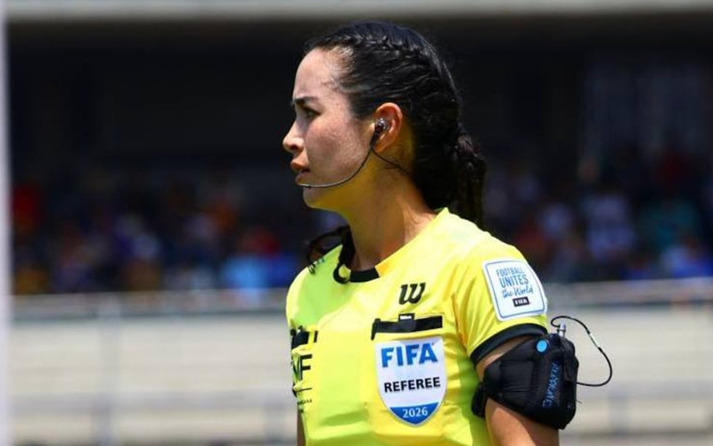 Katia Itzel García hace historia como árbitra central en el Mundial 2026