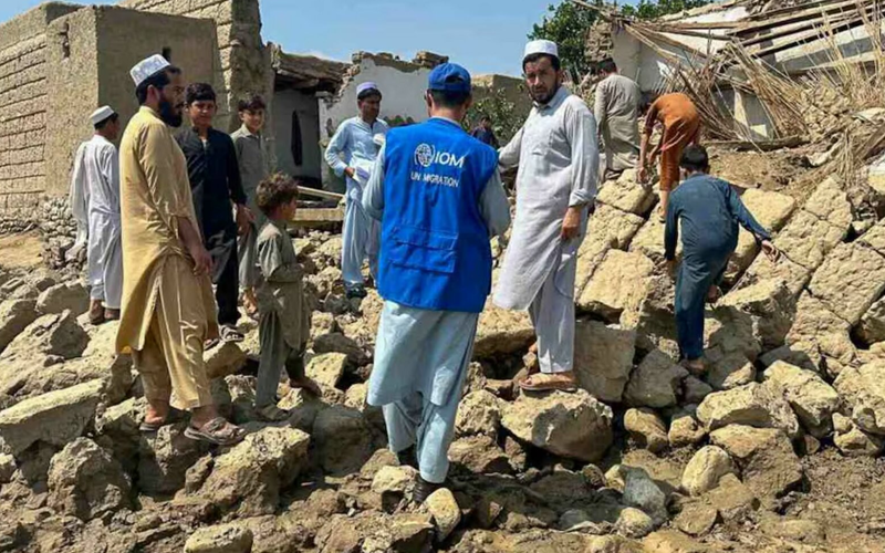 Sismo de magnitud 6.1 sacude Pakistán y Afganistán sin reportes iniciales de víctimas