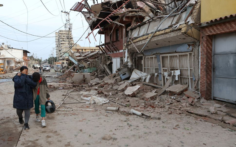 Saquean tienda en zona afectada por terremotos en Venezuela