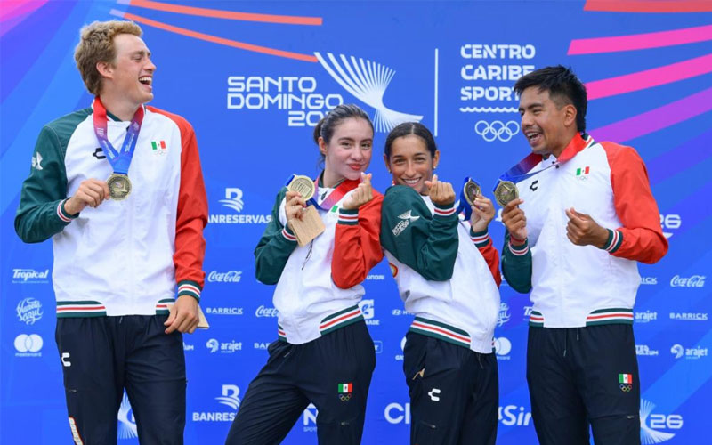 Rosa María Tapia gana oro en relevos y suma tres medallas en JCC 2026