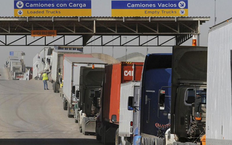 México analiza comprar más productos a EU para reducir el déficit comercial que reclama Trump