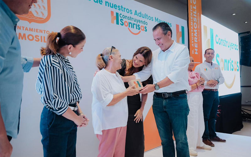 Hermosillo entrega 500 prótesis dentales y supera las 2 mil 600 con el programa Construyendo Sonrisas