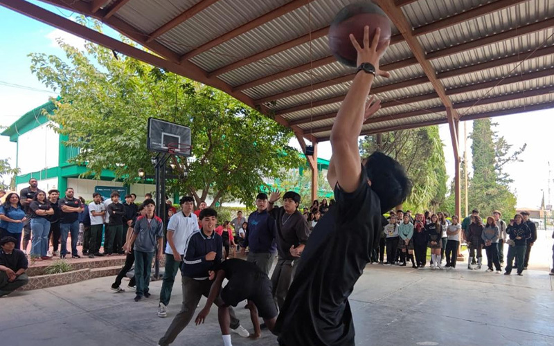 Estudiante de Conalep jugará en la Liga Profesional de Básquetbol de Sonora