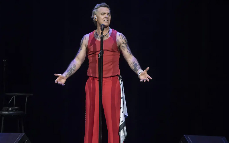 Robbie Williams conquista al público de la CDMX con un show lleno de éxitos