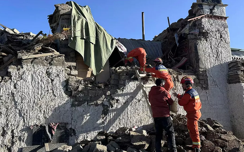 Fuerte terremoto en el Tíbet deja al menos 95 muertos