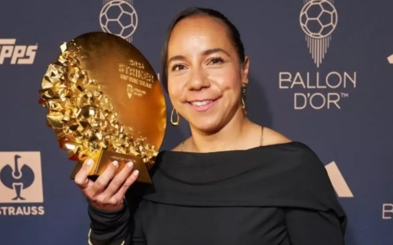 Charlyn Corral regresa a México con el premio a la Delantera del Año 2026