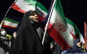 Irán suspende negociaciones con Estados Unidos para poner fin a la guerra