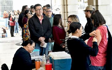 Continuarán en Palacio Municipal módulos de vacunación contra sarampión hasta viernes 20