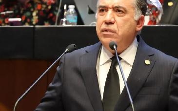 Inzunza rechaza acusaciones de narcotráfico y acusa ataque a la 4T