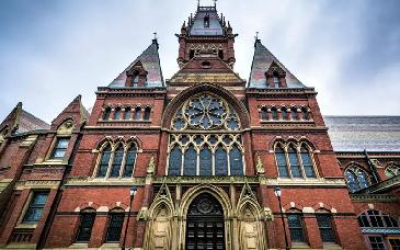 EU demanda a Harvard por miles de millones de dólares por 