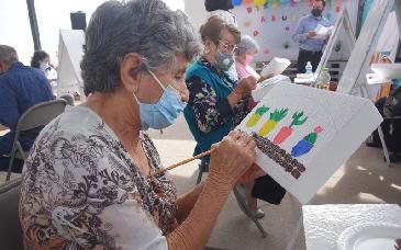 DIF Hermosillo y OXXO lanzan “Huellas Mayores” con cursos gratuitos para mayores de 55 años
