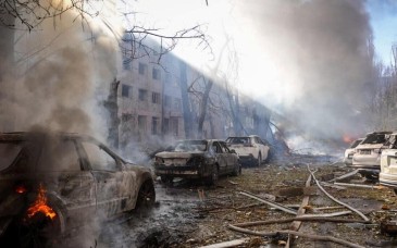Rusia lanza ataque masivo contra Ucrania con misiles y drones; reportan al menos ocho muertos