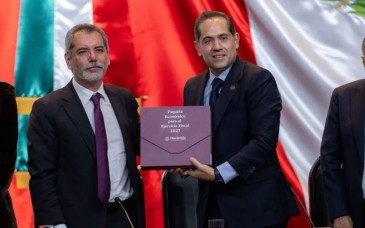 Pobreza y desigualdad en México alcanzan sus niveles más bajos, afirma Hacienda al presentar Paquete Económico 2027