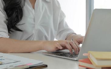Fundación Orange y UAM Impulsan Curso para Formadoras de Mujeres Vulnerables