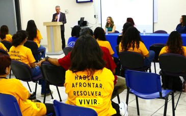 Unison conmemora 10 años del CATIC con foro sobre salud mental