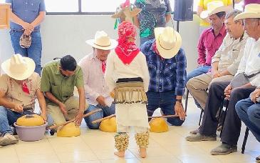 UTE y autoridades tradicionales yoreme-mayo realizan taller para fortalecer la educación intercultural