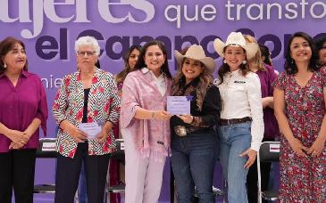 Mujeres transforman el campo sonorense con liderazgo y trabajo productivo