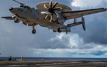 Crece presión militar de Trump sobre Irán con fuerza sin precedentes