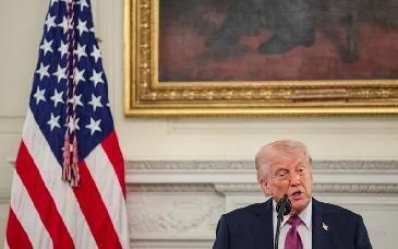 Trump afirma que Irán está en “colapso”, sin confirmación oficial