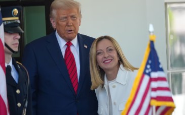 Trump reaviva disputa con Giorgia Meloni tras publicar polémico mensaje