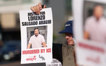 Memorial de mexicano asesinado por agentes del ICE impulsa participación electoral en Texas