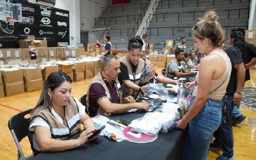 Avanza entrega de uniformes escolares gratuitos con más de 270 mil paquetes distribuidos en Sonora