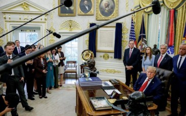 Juez analiza veto de Trump a CNN, MS NOW y Politico en la Casa Blanca