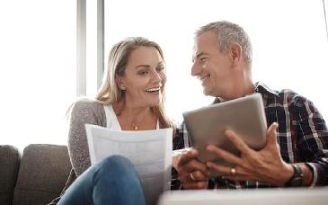 Solo 3 de cada 10 parejas ahorran juntas para el retiro en México