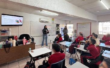 Refuerzan prevención de delitos cibernéticos en niñas y niños de Nogales