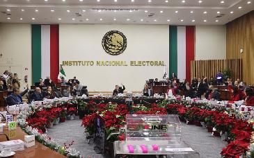 Encabeza el Partido del Trabajo multas por reportar mal al INE