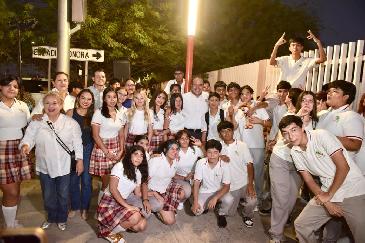 Invierte Toño Astiazarán en seguridad de las familias con tramos iluminados de Camina Segura