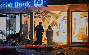 Robo millonario sacude banco alemán: perforan bóveda y vacían 3 mil cajas