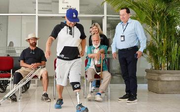 DIF Sonora entrega prótesis para fortalecer la autonomía de personas con discapacidad