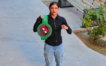 Universitaria hermosillense conquista cinturón avalado por el WBC