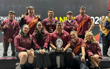 UES logra segundo lugar nacional en halterofilia universitaria