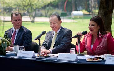 Alfonso&nbsp;Durazo firma convenio con Bosque de Chapultepec para fortalecer el Bosque Urbano La Sauceda