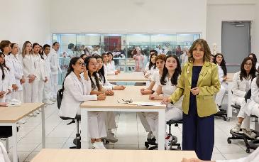 Posgrados de la UES obtienen reconocimiento nacional del Sistema Nacional de Posgrados