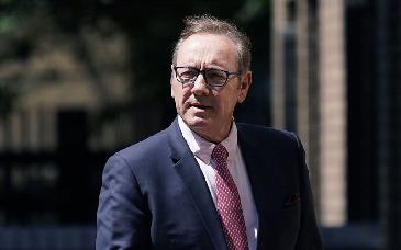 Kevin Spacey logra acuerdo extrajudicial con 3 hombres por presunta agresión sexual