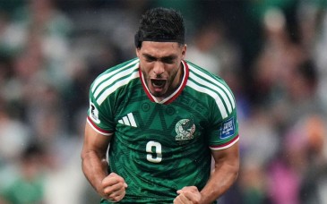 México vence a Ecuador y vuelve a unos cuartos de final tras 40 años