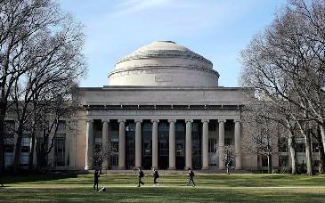 Continúa sin sospechosos el caso del profesor del MIT asesinado en Brookline