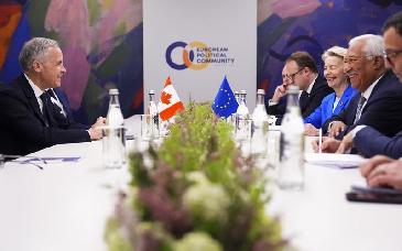 Europa y Canadá cierran filas frente a tensiones con Trump en cumbre en Armenia