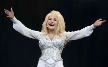 Muere Dolly Parton a los 80 años, leyenda de la música country
