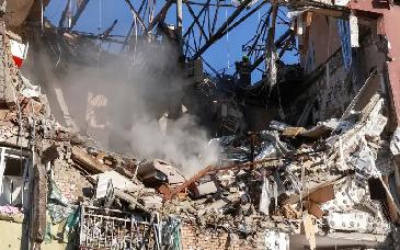 Guerra Rusia-Ucrania inicia la semana con ataques, ofensivas y negociaciones suspendidas