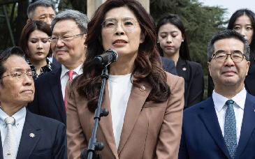 China retoma diálogo con el Kuomintang; Xi insiste en la unidad nacional y rechaza la independencia de Taiwán