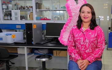 Unison ofrece atención gratuita a personas que enfrentan o han superado el cáncer de mama