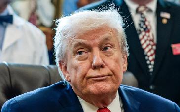 Trump minimiza al Congreso y se asume con poder para ordenar una ofensiva en Venezuela