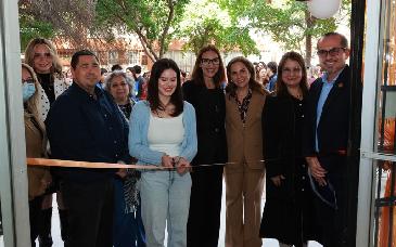 Inaugura Unison nueva área del Centro de Atención Telefónica de Intervención en Crisis