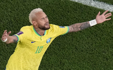 Neymar reaparece con Brasil y apunta a la fase final del Mundial